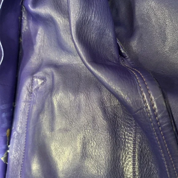 Vintage Suede Leather Western BOHO Fringe Jacket. - Picture 12 of 16